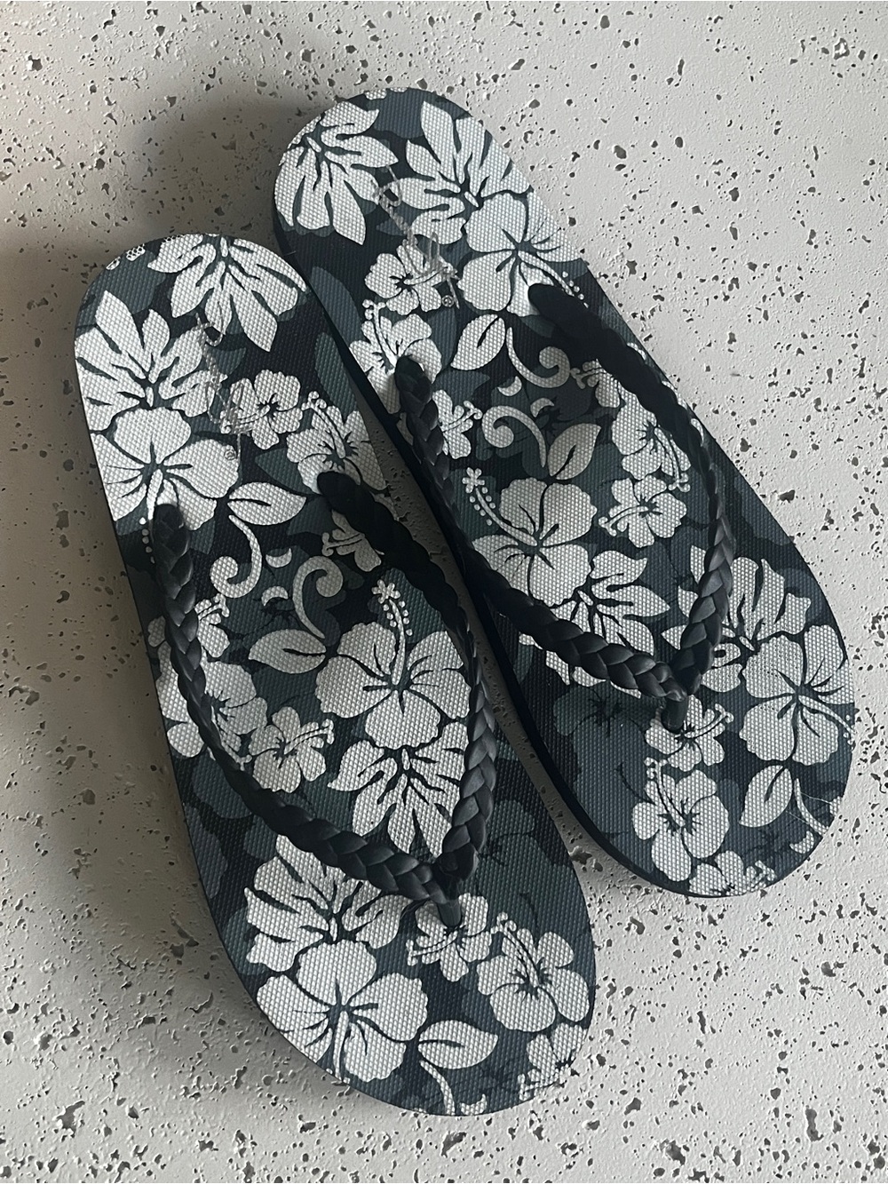 Panama Jack Floral Flip Flop Sandals - Gray/White